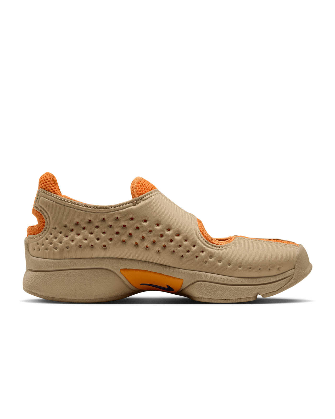 NIKE公式】レディース リフト 2 'Vivid Orange and Yukon Tan' (IQ8006
